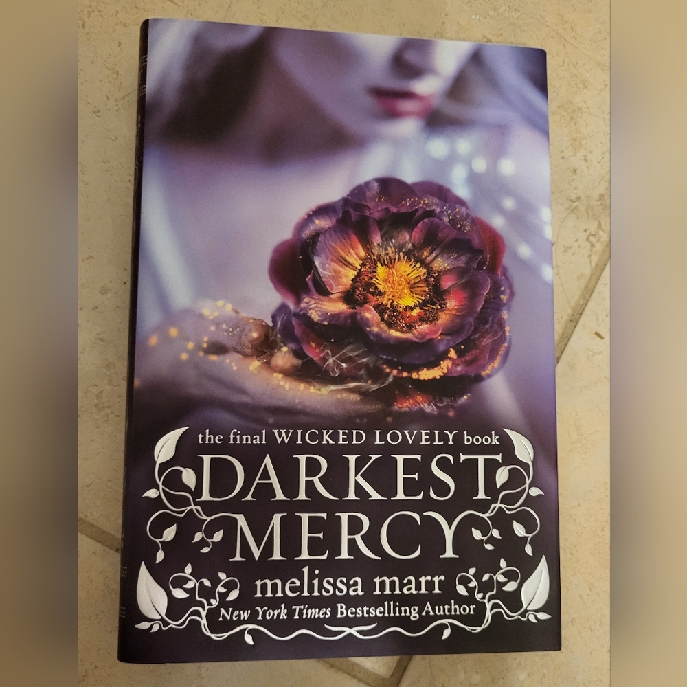 HARDCOVER Darkest Mercy by Melissa Marr